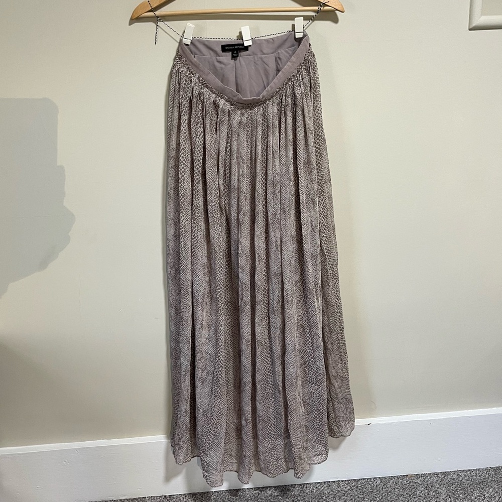 Banana Republic Pleated Maxi Skirt